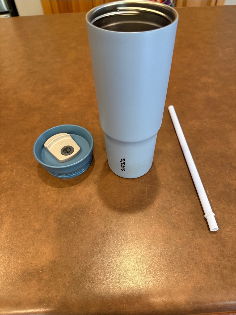 Owala water bottle - Picture 1 of 3